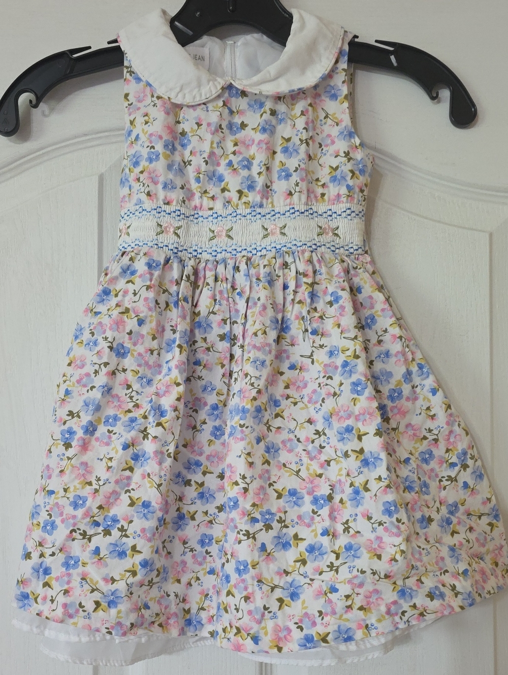 Bonnie Jean White Floral Smocked Dress with Peter Pan Collar